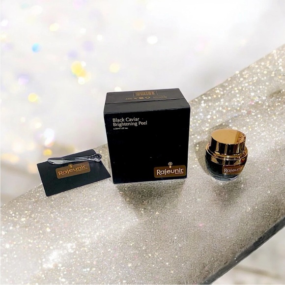 Rajeunir Black Caviar Brightening Peel 1.01 oz Skin Renewal Night Treatment NIB - Picture 2 of 16